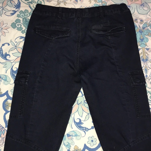 Cargo pants - Picture 5 of 8